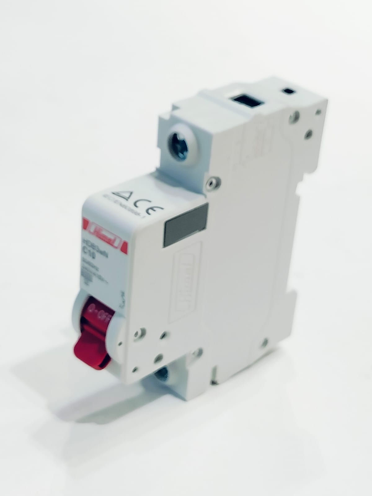 قاطع تيار 20 امبير هيميل