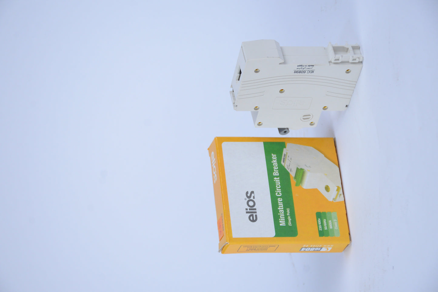 قاطع تيار 20 امبير اليوس