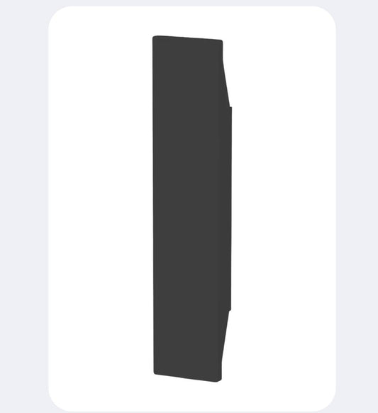 Half of the Keune black plug