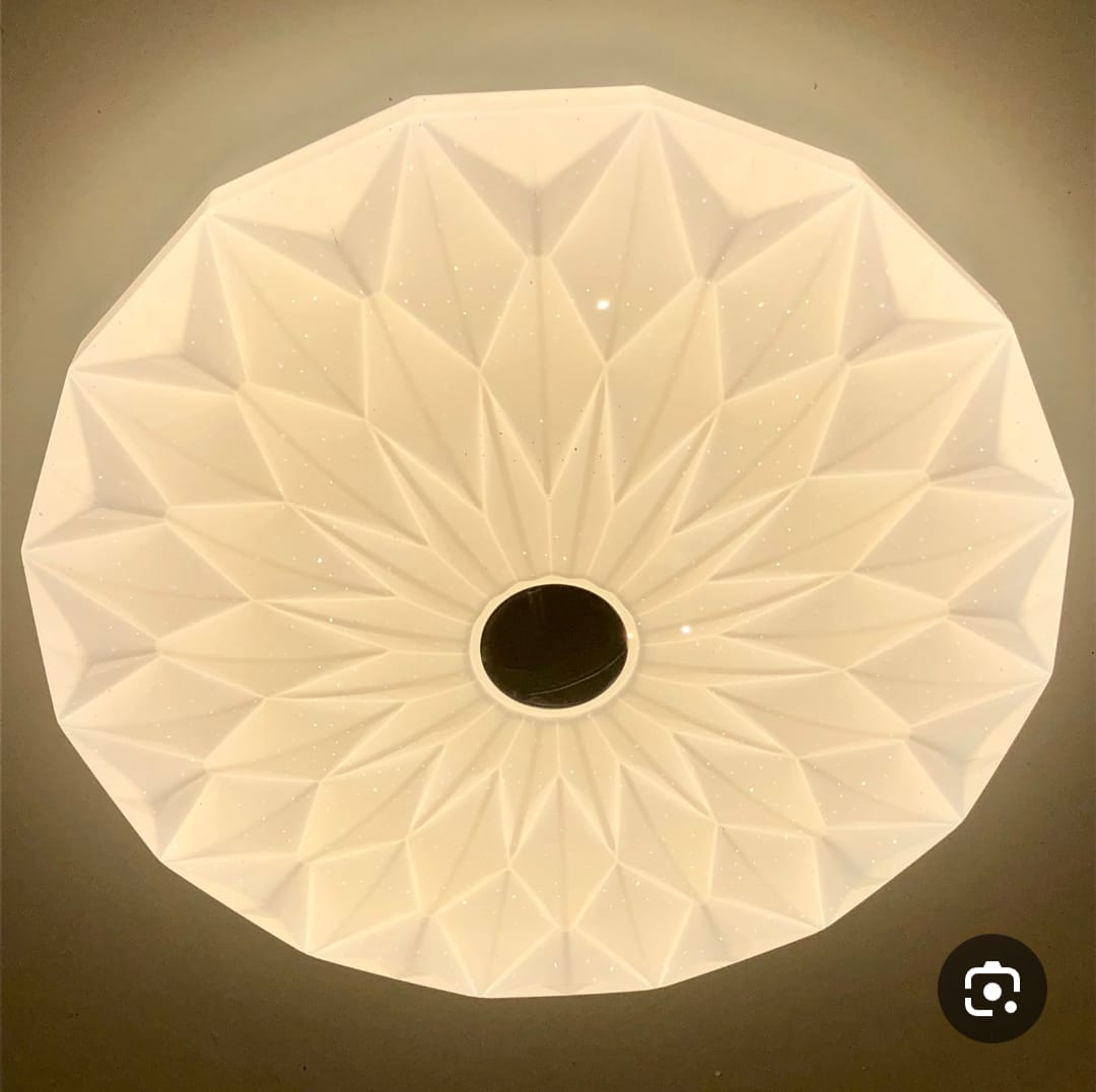 Smart decorative spotlight